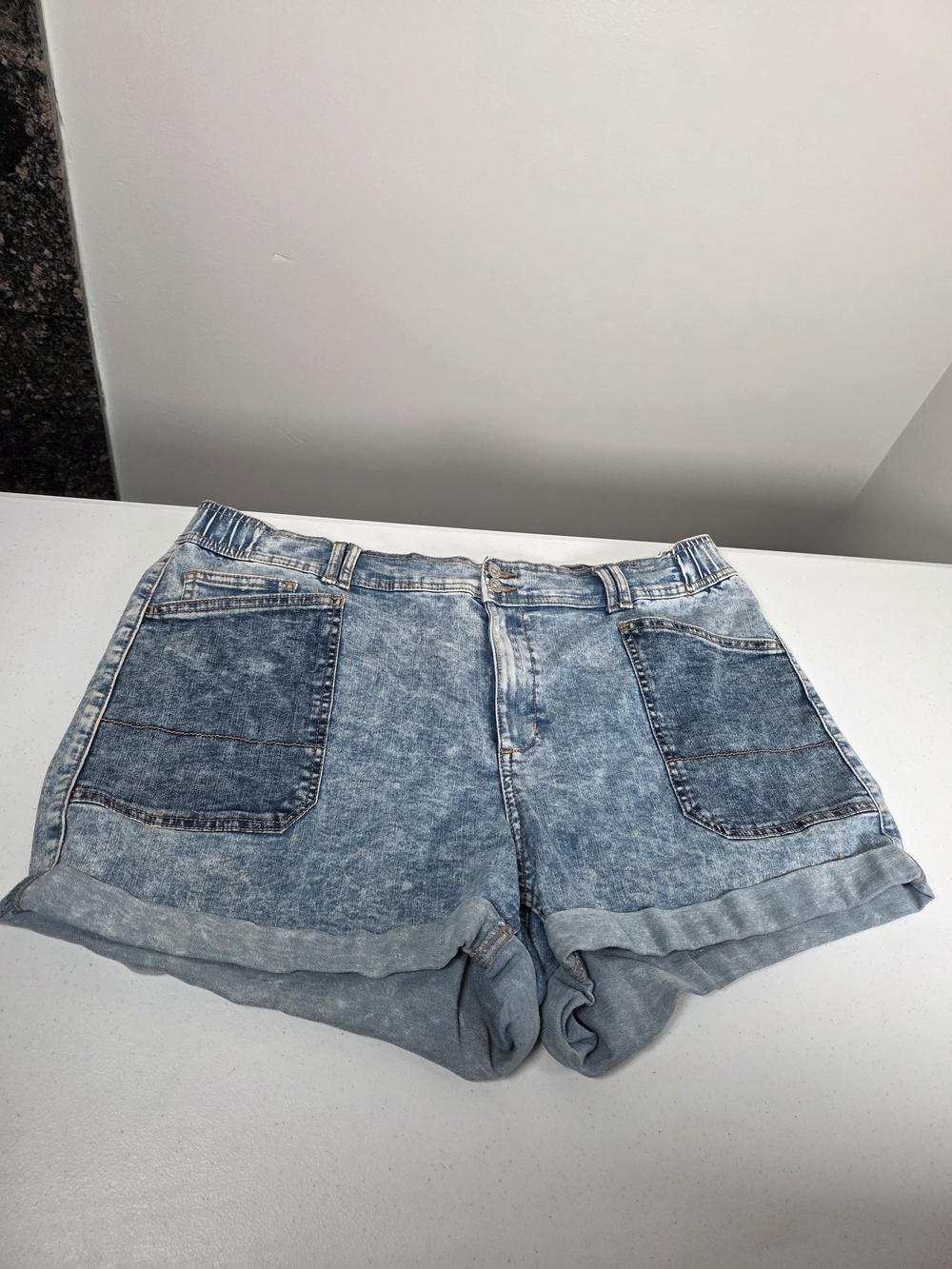 Time and Tru Acid Wash Light Blue Denim Shorts